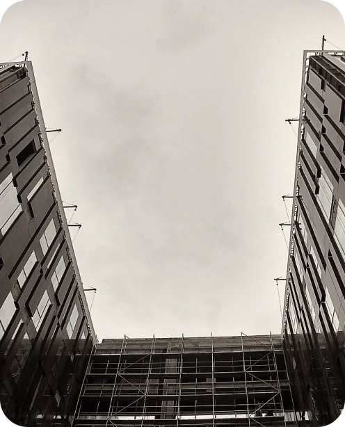 Asansör şaftlarda kullanılan asma iskele